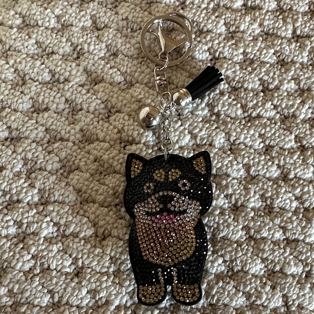 Huskie Purse Charm - Picture 1 of 4